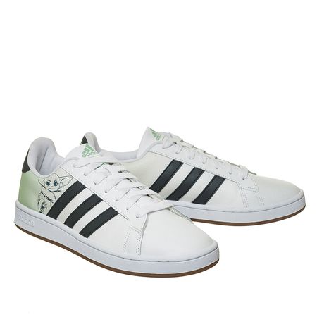 kallan tenis adidas