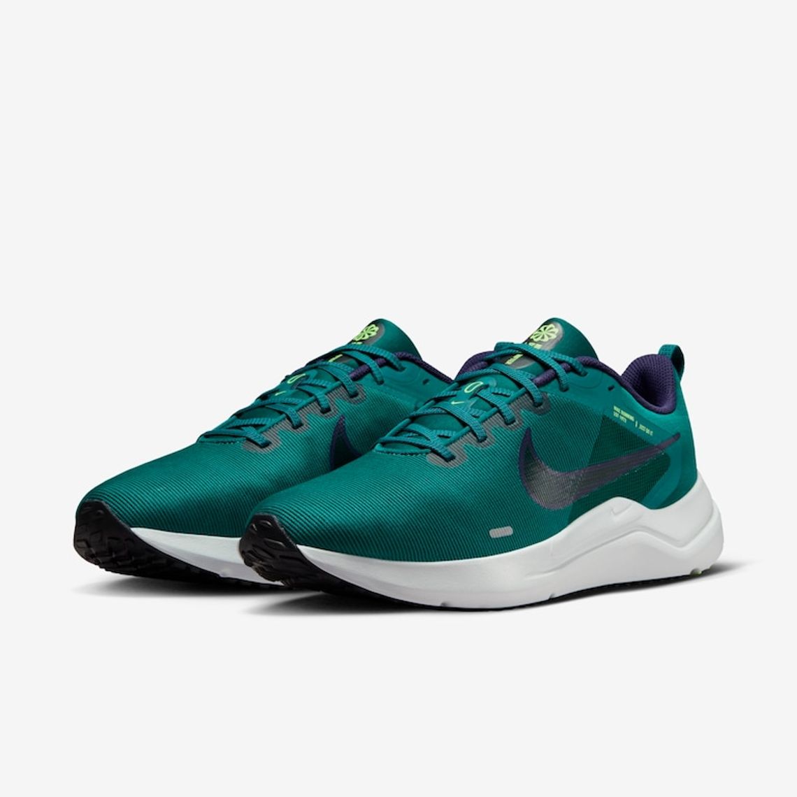 Nike best sale downshifter green